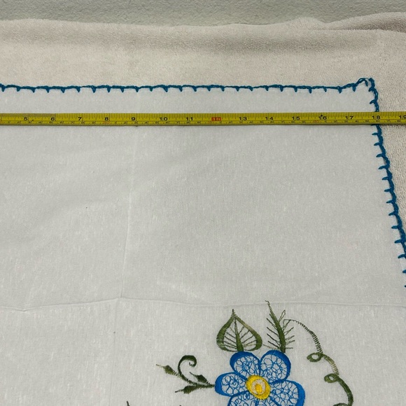 Handmade embroidered handkerchief, blue flowerand a blue crocheted edge NEW - Picture 8 of 8